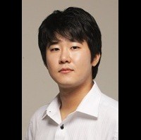 뮤지컬 배우인 윤태인의 대표 이미지