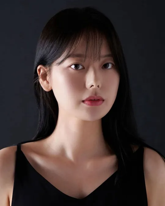 유튜버, 인플루언서인 손세희의 대표 이미지