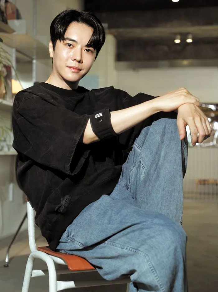 가수, 벤처기업인인 박태준의 대표 이미지