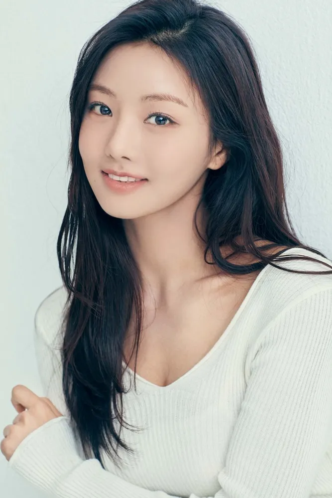 탤런트, 영화배우인 이세희의 대표 이미지