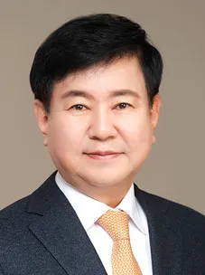 검사인 강경필의 대표 이미지