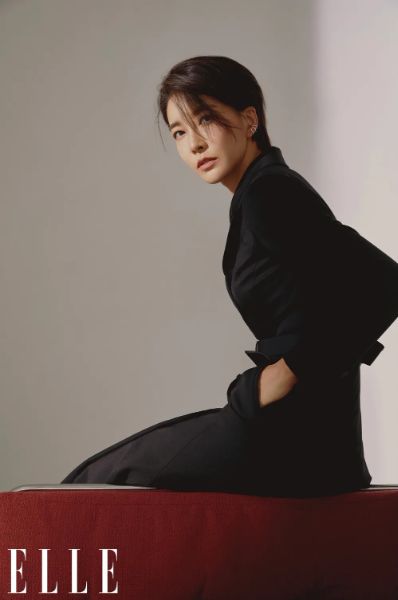 탤런트, 영화배우인 진서연의 대표 이미지