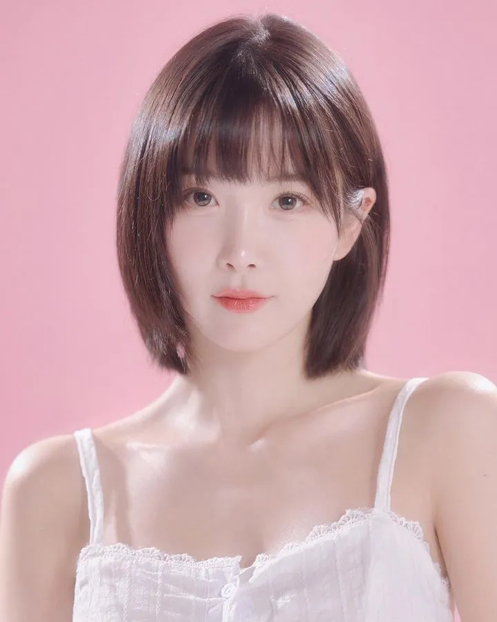 가수, 탤런트인 조현영의 대표 이미지