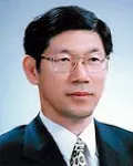 대학교수인 김종화의 대표 이미지