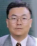 순환기내과의사, 대학교수인 윤호중의 대표 이미지