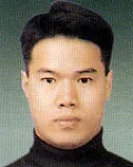 검사, (전직)변호사인 이용주의 대표 이미지
