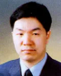 검사인 김윤상의 대표 이미지
