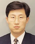 변호사, (전직)검사인 김창섭의 대표 이미지