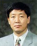 대학교수인 이순걸의 대표 이미지