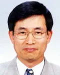 대학교수인 정원의 대표 이미지