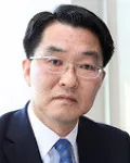 (전직)방송프로듀서, (전직)문화기관단체인인 정동천의 대표 이미지