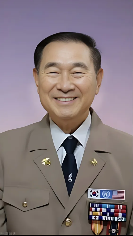 (전직)방송인인 최화욱의 대표 이미지