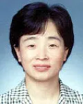 대학교수인 이인자의 대표 이미지
