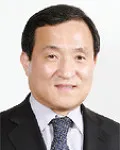 언론기관단체인, (전직)신문기자인 김석기의 대표 이미지