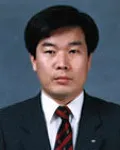 대학교수인 김장권의 대표 이미지
