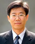 대학교수인 박재인의 대표 이미지