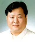 대학교수, 치과의사인 조경모의 대표 이미지