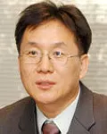 신문기자인 김낙훈의 대표 이미지