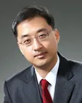 변호사, (전직)판사인 강동욱의 대표 이미지