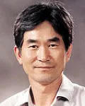 대학교수인 최종철의 대표 이미지