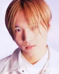 가수인 시후의 대표 이미지