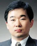 대학교수인 김도향의 대표 이미지
