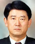 대학교수, (전직)연구직공무원인 박성우의 대표 이미지