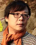 DJ인 송진경의 대표 이미지
