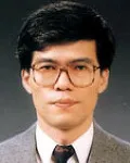 대학교수인 김도진의 대표 이미지