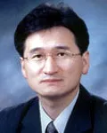 대학교수인 배동수의 대표 이미지