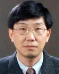 연구인인 서동진의 대표 이미지