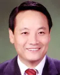 정당인, (전직)기초의회의원인 임택의 대표 이미지