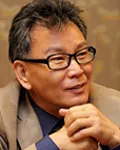 평론가, 칼럼니스트인 손철주의 대표 이미지