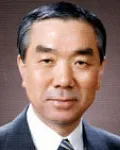 변호사, (전직)정무직공무원, (전직)검사인 김수장의 대표 이미지