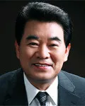 아나운서인 손석기의 대표 이미지