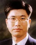 (전직)변호사, (전직)검사인 송관호의 대표 이미지