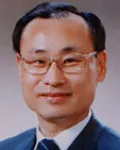 (전직)신문인인 이문용의 대표 이미지
