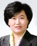 신문기자인 남성숙의 대표 이미지