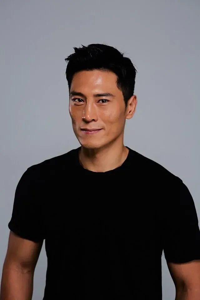 개그맨, 가수인 김재우의 대표 이미지