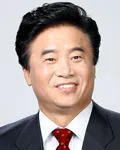 변호사인 윤형모의 대표 이미지