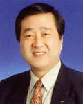 아나운서인 이천규의 대표 이미지