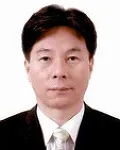 광고인인 이우용의 대표 이미지