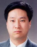 대학교수인 홍인식의 대표 이미지