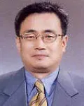 대학교수인 김흥식의 대표 이미지