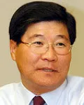신문인인 홍찬식의 대표 이미지