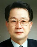 (전직)대학교수인 최상학의 대표 이미지