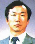 (전직)대학교수인 박덕규의 대표 이미지