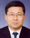 변호사, (전직)검사인 이상대의 대표 이미지