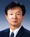 의사인 김재중의 대표 이미지