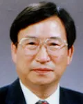 (전직)대학교수인 유세준의 대표 이미지